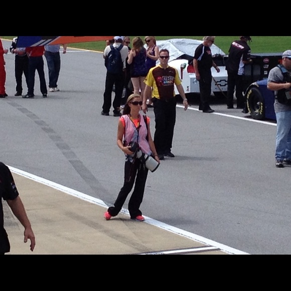 Small backstory on why I am selling everything... - Picture 4 of 8